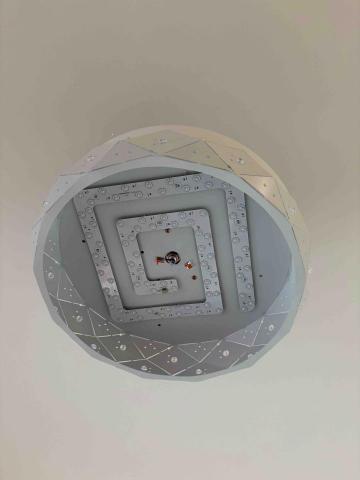 Angus liu - 吊扇燈安裝