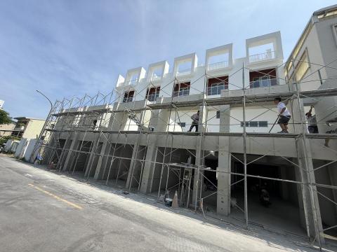 丞禾企業社 - 安平點顆後製清水模