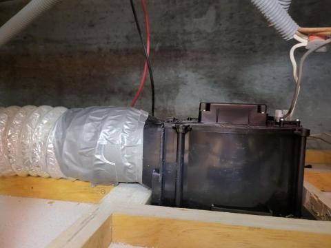 傑飛水電工作室 - 抽風機更換