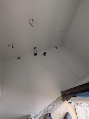 洪崇哲 - 30x60磁磚壁地對縫