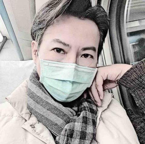 提供韓式服務的專家邱顯學