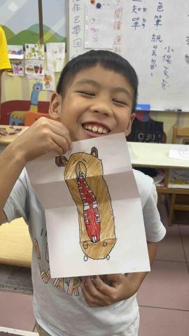 周芷萱 - 學生作品