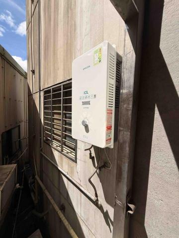 陳開元 - 自然排氣熱水器安裝