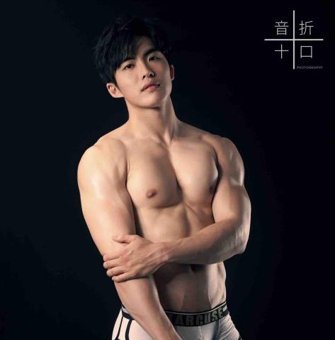 提供台北駕訓教練服務的專家高博文