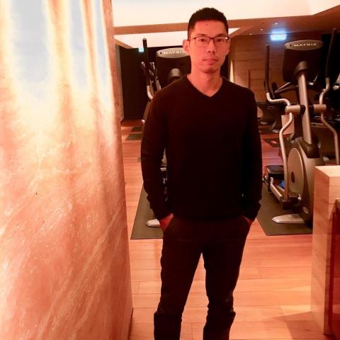 提供63服務的專家胡允中