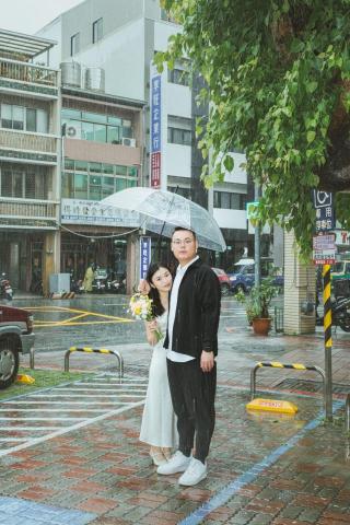 黑臉貓攝影工作室 - 登記寫真