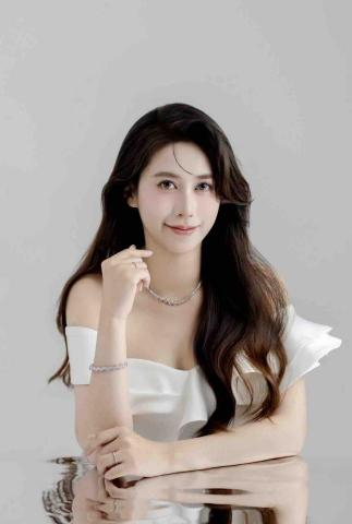 觀音負評處理專家推薦活動主持人彤彤