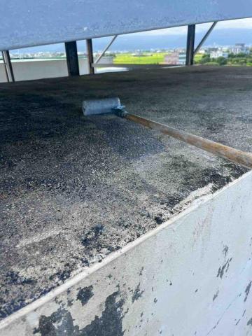 鑫凱防水工程 - 屋頂防水底漆