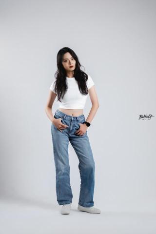 黑臉貓攝影工作室 - 形象照
