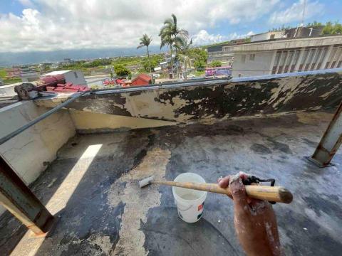 鑫凱防水工程 - 屋頂防水中塗