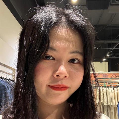 陳亭諭 陳亭諭