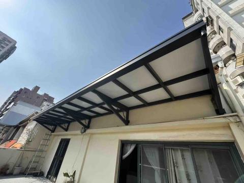 盛原金屬有限公司 - 西屯宏福一巷採光罩