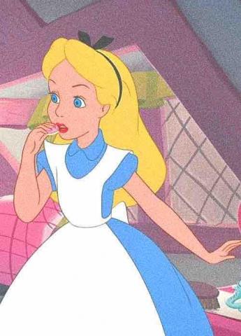 提供調酒基底服務的專家徐童恩