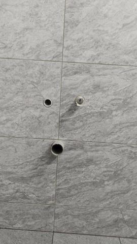 佳鴻工程行 - 磁磚鋪貼