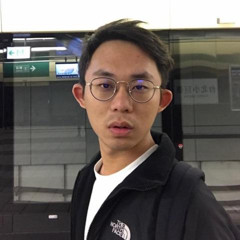 提供歌唱班服務的專家HOWIE