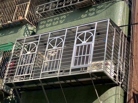 金鴻福工程 - 曬衣鐵窗