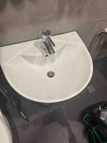 時尚機電修繕行 - 中山區臉盆60更新安裝