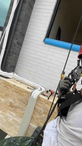 鑫凱冷氣空調 - 冷媒管修飾 外牆管槽安裝 （高空作業）