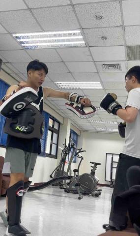 Kang coach - 出拳動作講解