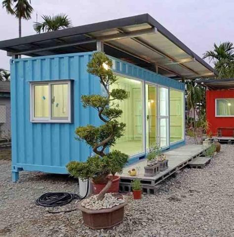 鈞承貨櫃屋 - 20呎原封櫃規劃交誼廳/強化落地門