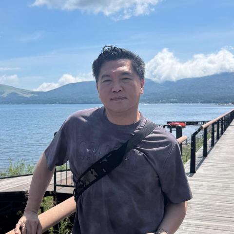 提供coach代購服務的專家鄭雍儒