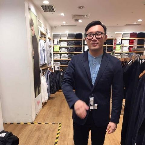 提供tommy包包服務的專家tommy8246