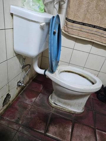 水電宗振 - 水箱裂痕漏水，更換水箱