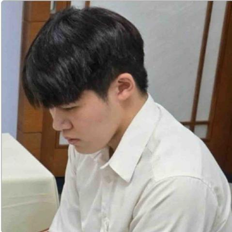 李漢驎 - 比職業時的照片