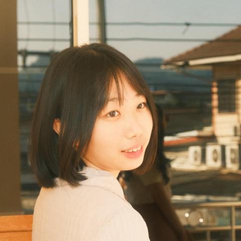 提供48服務的專家賴亭穎