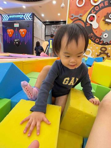 提供找工作服務的專家傅怡慈