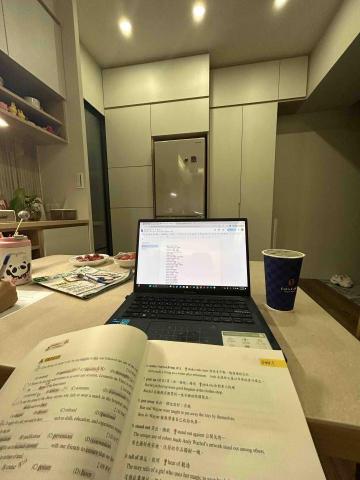 吳尹暄 - 到府家教