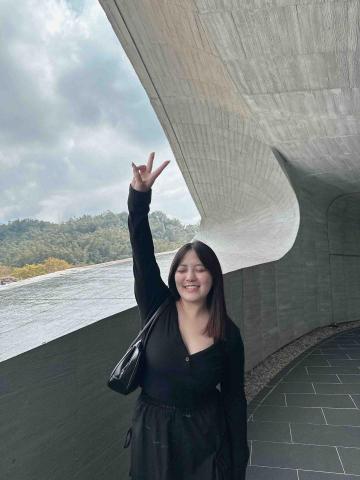 提供保全職缺服務的專家Chaya