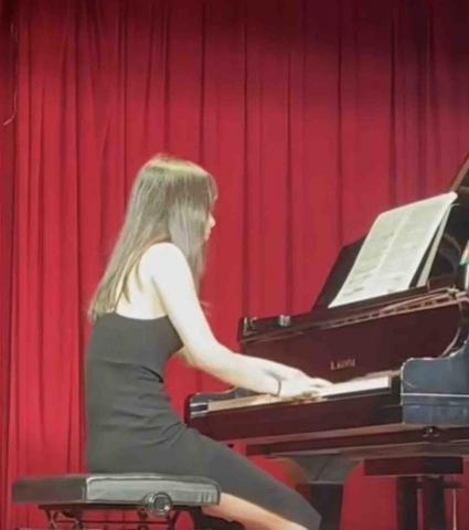 無 - 鋼琴成發表演&mdash;悲愴第一樂章