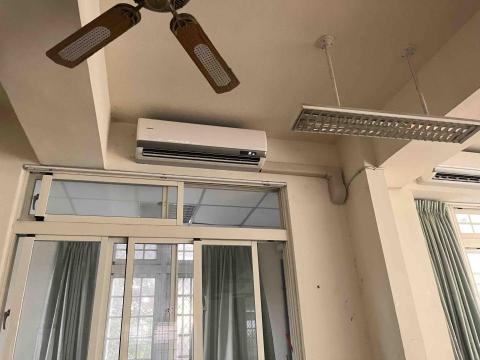 空調尬電職人 - 管槽美化施工 空調尬電職人 - 管槽美化施工