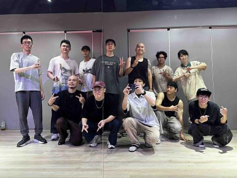 EP老師｜街舞學習｜EP Dance Code - 日常與學生練舞的合照
