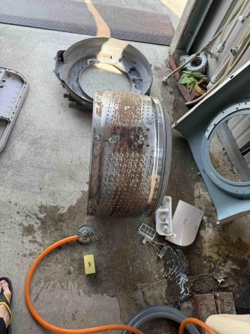 蔡明翰 - 滾筒洗衣機清洗前