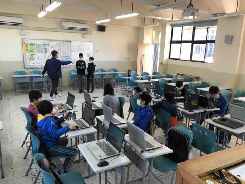 周子傑 - 暑期營隊