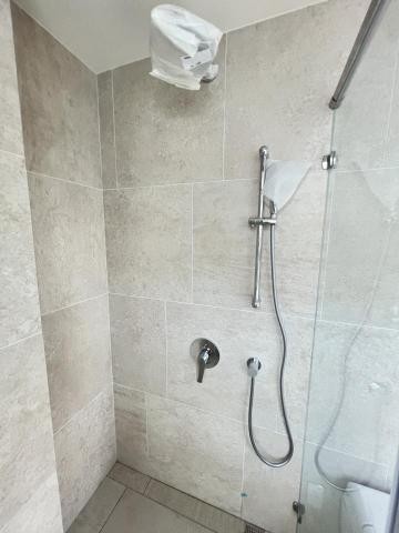 楊先生 - 隱藏式淋浴設備安裝