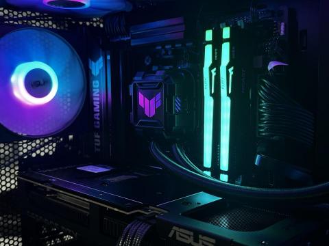 VG電競電腦組裝維修二手買賣 - 