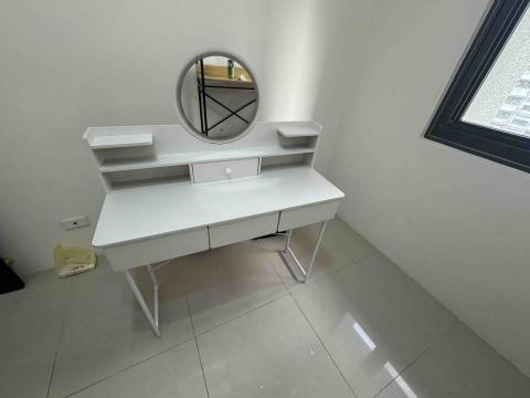 職人傢俱安裝服務。 - 