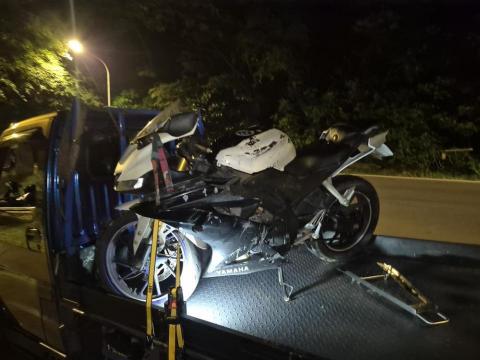 GearHub 葳馳車業 - 山區事故道路救援特殊作業 GearHub 葳馳車業 - 山區事故道路救援特殊作業