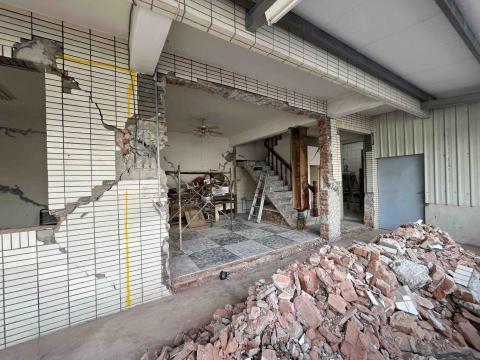 達人出任務 - 剪力牆力強打除 達人出任務 - 剪力牆力強打除