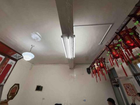 郭冠廷 - 新增燈具一組 郭冠廷 - 新增燈具一組