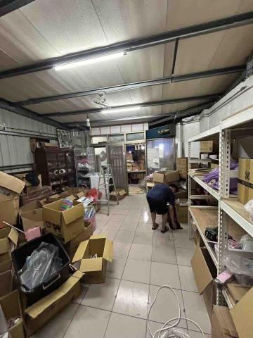 郭冠廷 - 倉庫配線新增燈具 郭冠廷 - 倉庫配線新增燈具