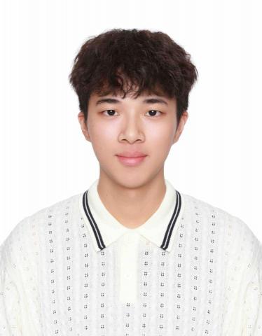 提供高中化學服務的專家邱家逸