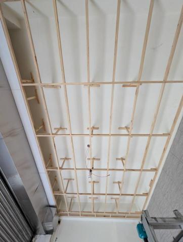 賴承渝 - 天花板平釘製作