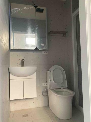 阿榮師父水電工程 - 10/2 安裝一組衛浴設備（業主自購）
        