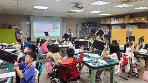 朱怡蓁 Adalia - 網紅營隊