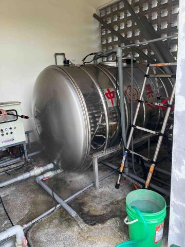 孫子風 - 清洗水塔