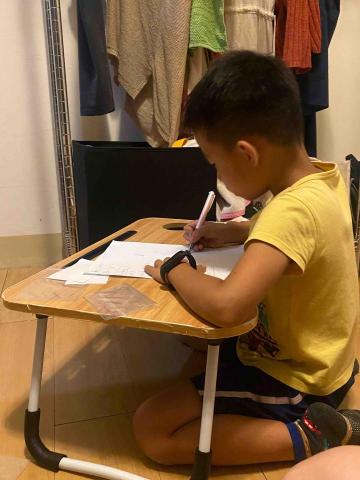 Vicky 國小英數 - 